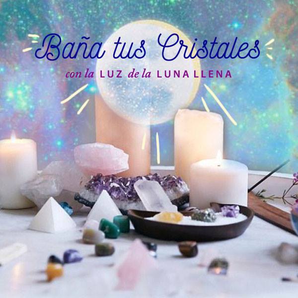 Ritual Luna Llena: Baña tus Cristales con la Luz de la Luna